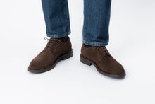 The Plain Toe Blucher - Brown Suede