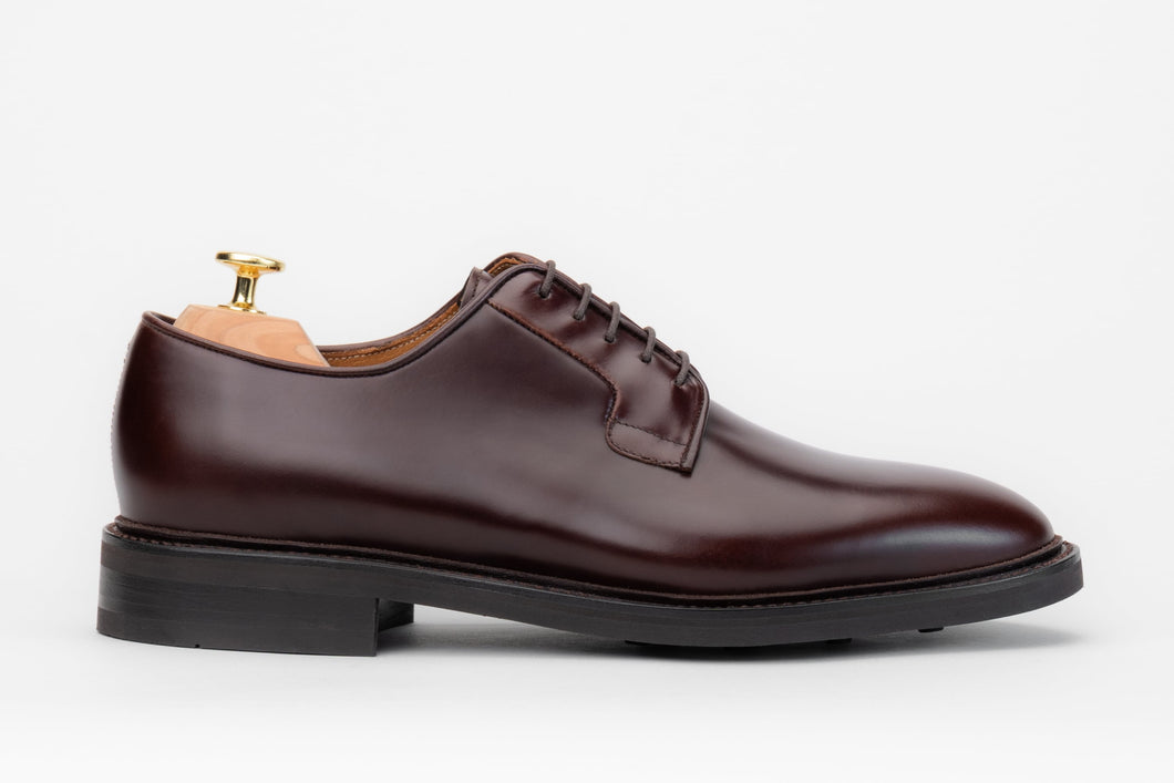 The Plain Toe Blucher - Brown Calf Profile