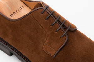 The Plain Toe Blucher - Medium Brown Suede Close up